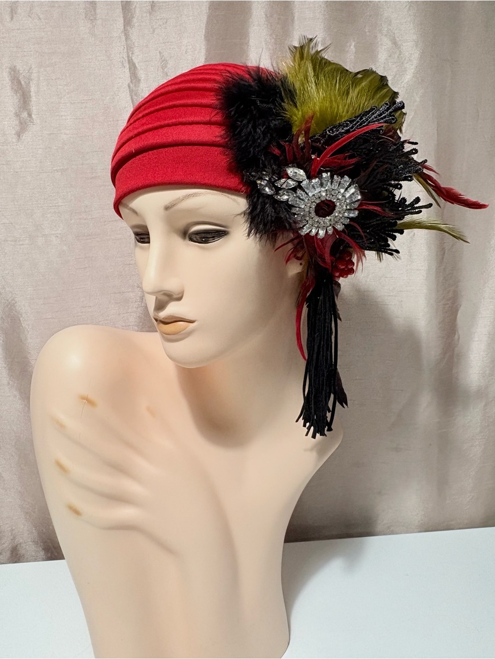 Halloween Costume Red Glitzy Turban Hat Gypsy Fortune Teller Feathers Lady